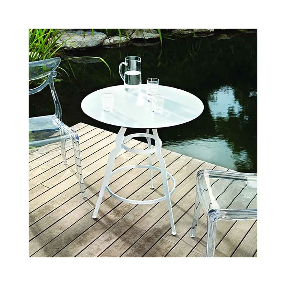 Alma Design Bistro tavolo con struttura in acciaio verniciato dalle linee sinuose