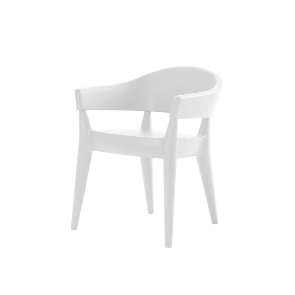Alma Design Jo poltroncina struttura in polietilene disponibile in varie finiture