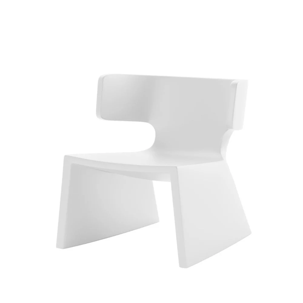 Alma Design Meg poltrona struttura in polietilene disponibile in varie finiture