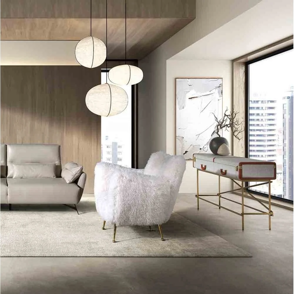 Angel Cerda poltrona 5191 in tessuto a pelo lungo bianco