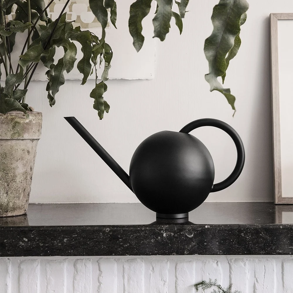 Annaffiatoio a sfera nero