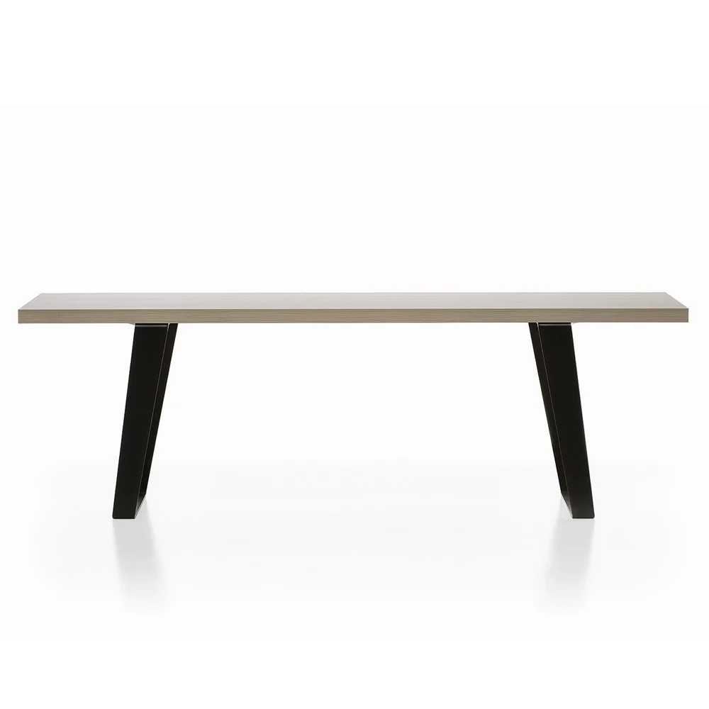 BBB Italia Japan Steel con piano in legno finitura Rovere Canadese e gambe in metallo verniciato nero in due dimensioni