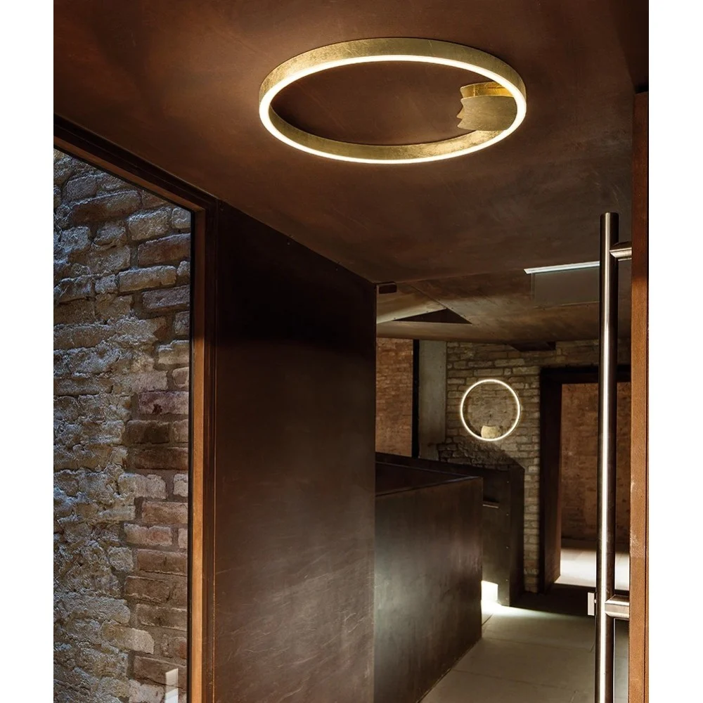 Braga Illuminazione lampada da soffitto Loop finitura foglia oro