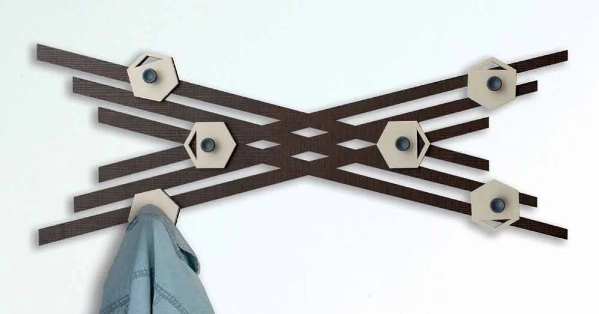 Appendiabiti da Parete Moderno di Design in Legno Laccato Colorato - Picassino