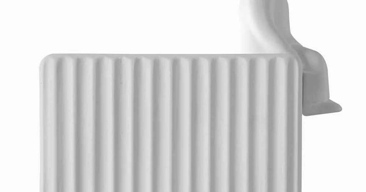 Applique a Muro a 3 Luci Led in Ceramica Bianca Opaca con Umarell - Ometto