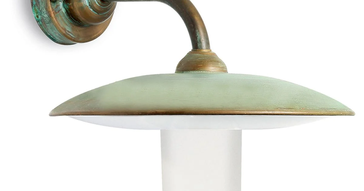 Applique da Esterno in Ottone, Vetro Opale e IP44 Made in Italy - Drago