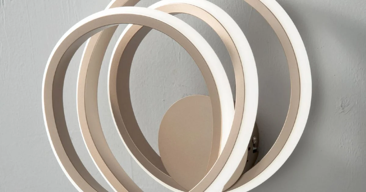 Applique da Parete in Metallo Oro Design Moderno Camera da Letto - Point