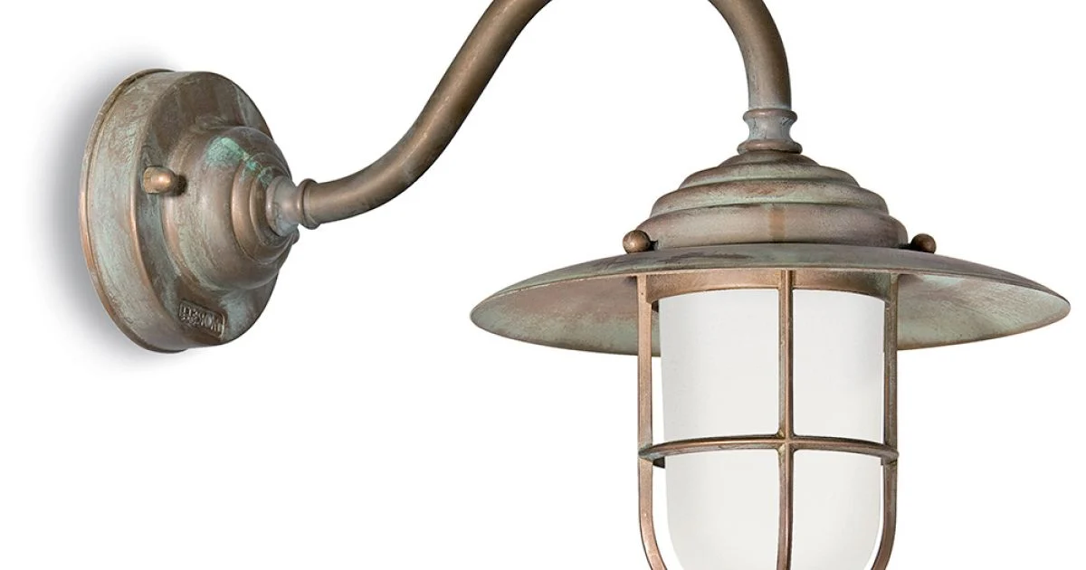 Applique in Ottone Vintage da Esterno, Vetro Opale IP44 - Elfico