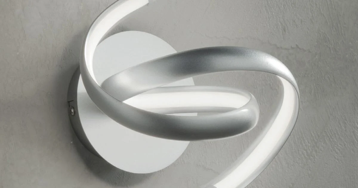 Applique Moderna in Metallo Argento, Design Minimale Led a Parete - Lumino