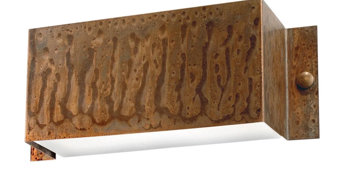 Applique Murale Rettangolare in Rame e LED Made in Italy - Esempio