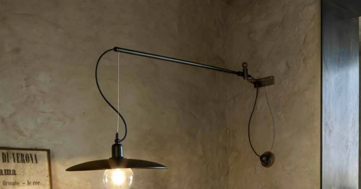 Applique Vintage in Ottone con Braccio Movibile - Meridiana Aldo Bernardi
