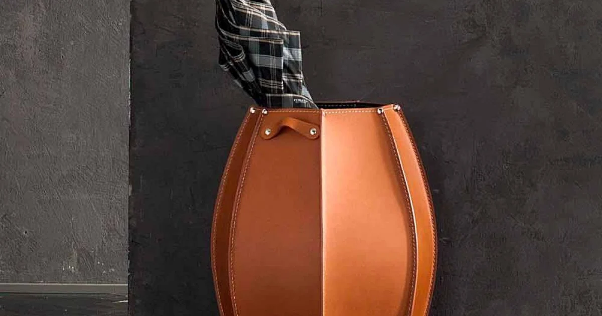 Audrey portaombrelli dal design moderno in cuoio rigenerato, made in Italy