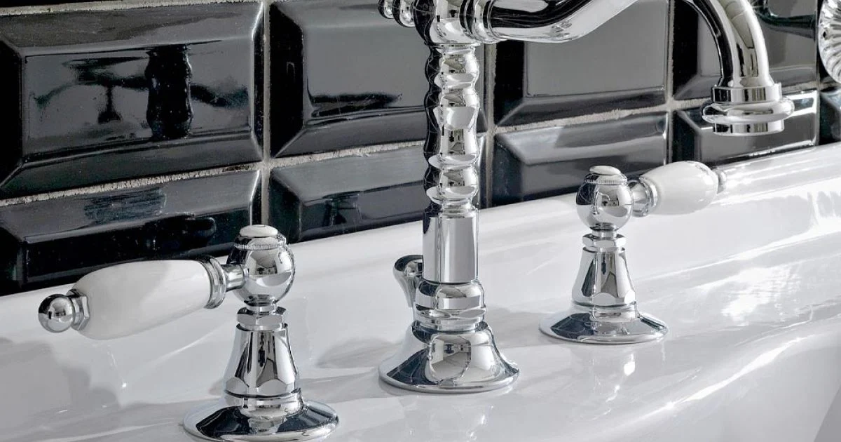 Batteria Lavabo 3 Fori con Scarico Ottone Stile Classico Artigianale - Noriana