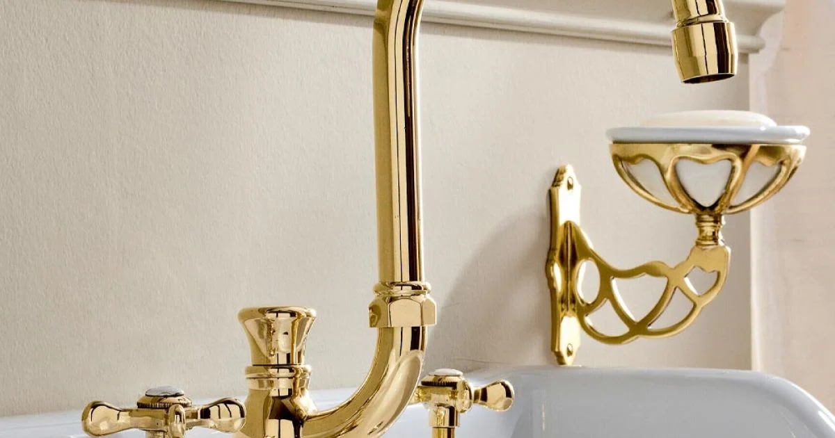 Batteria Lavabo a 3 Fori Bocca Alta in Ottone Fatto a Mano Classico - Fioretta