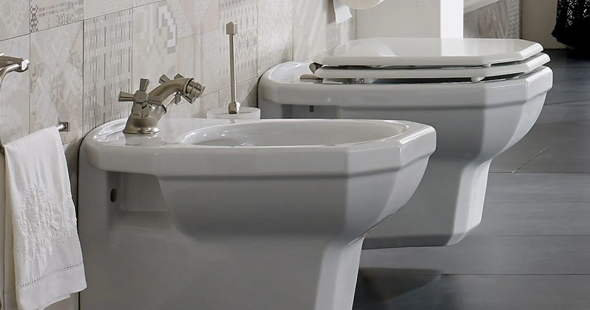 Bidet a Sospensione in Ceramica Bianca Stile Vintage, Made in Italy - Nausica