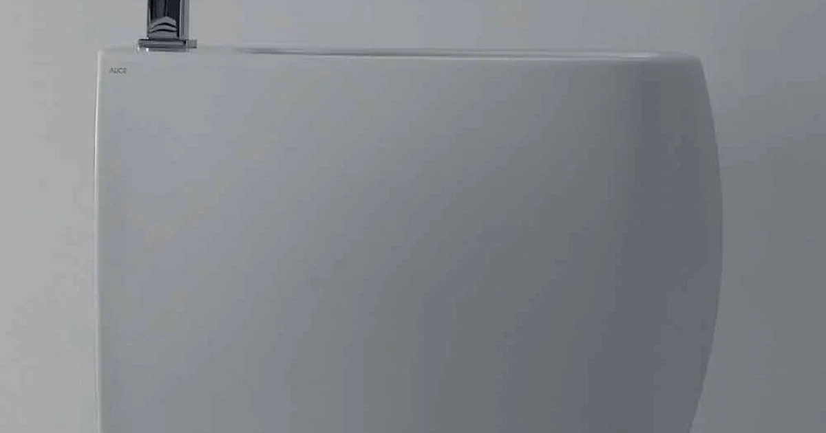 Bidet in ceramica bianca dal design moderno Gais, fatto in Italia