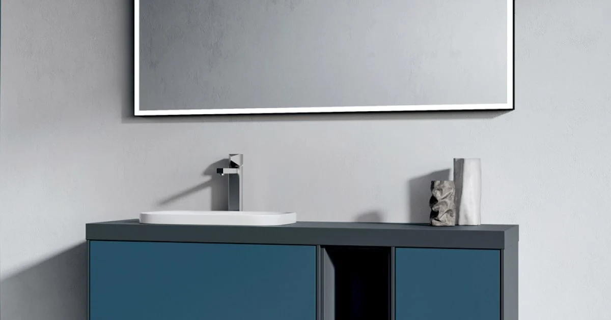 Composizione Bagno con 4 Cassetti Blu Avio, Specchio e Lavabo - Velaria