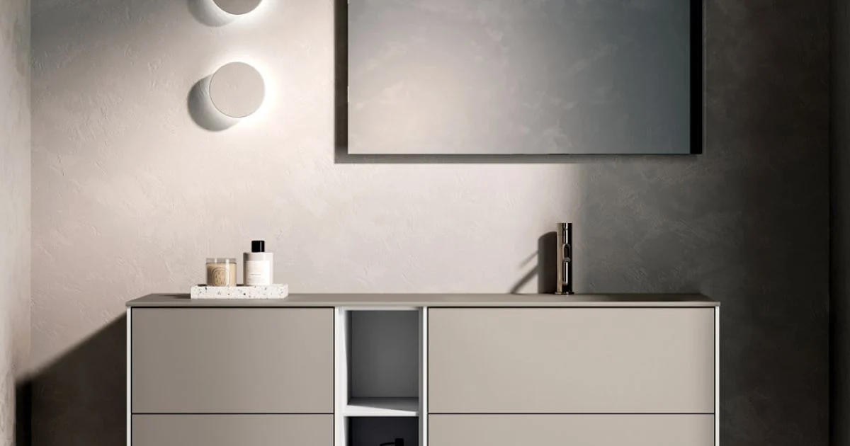Composizione Bagno con 4 Cassetti, Vano a Giorno, Lavabo e Specchio - Velaria