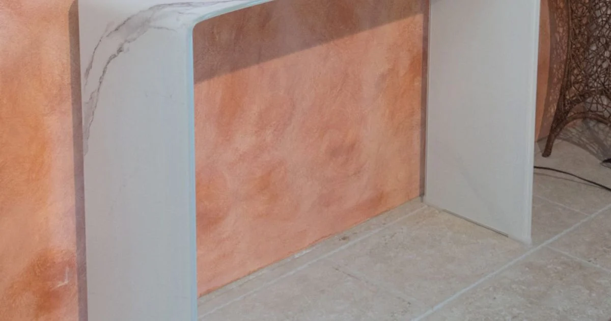 Consolle in Vetro Curvato Temperato 10mm Effetto Marmo - Agordo