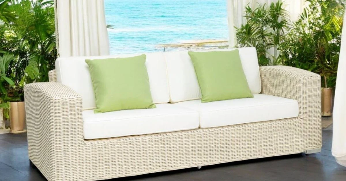 Divano 3 Posti da Giardino in Polyrattan Intrecciato a Mano - Yoko