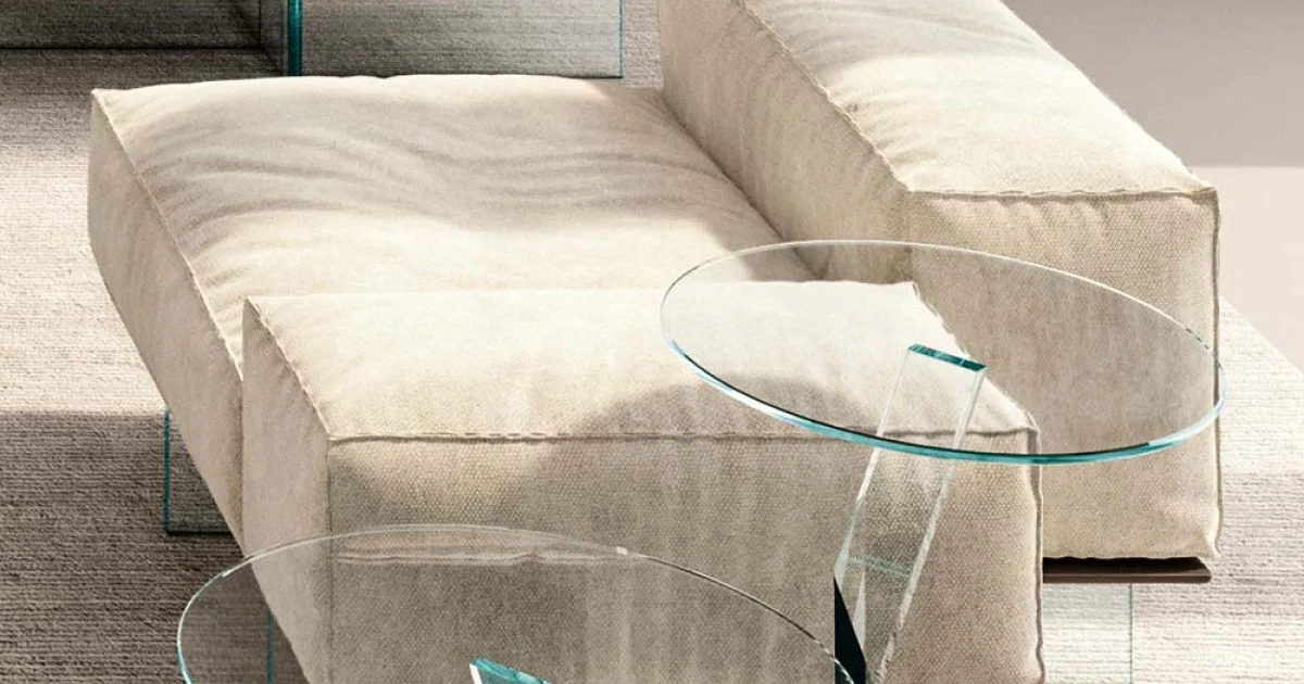 Divano Angolare Sinistro con Base in Vetro Extrachiaro Made in Italy - Rory