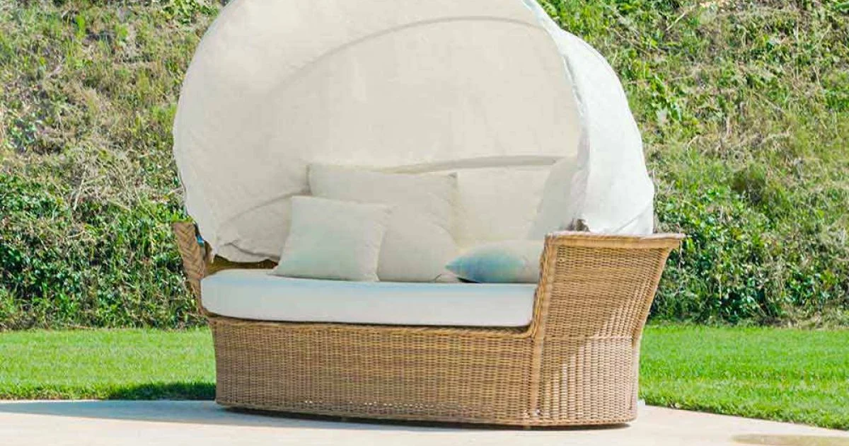 Divano isola relax a forma di cesto con intreccio fatto a mano Hector