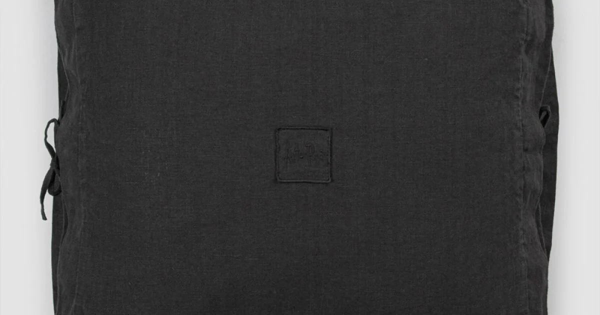 Federa Cuscini Quadrata in Lino Pesante Nero e Laccetti Made in Italy - Matero