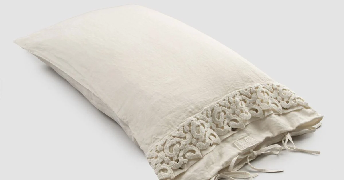 Federa in Lino con Pizzo Poema e Laccetti Burro o Nero Made in Italy - Masone