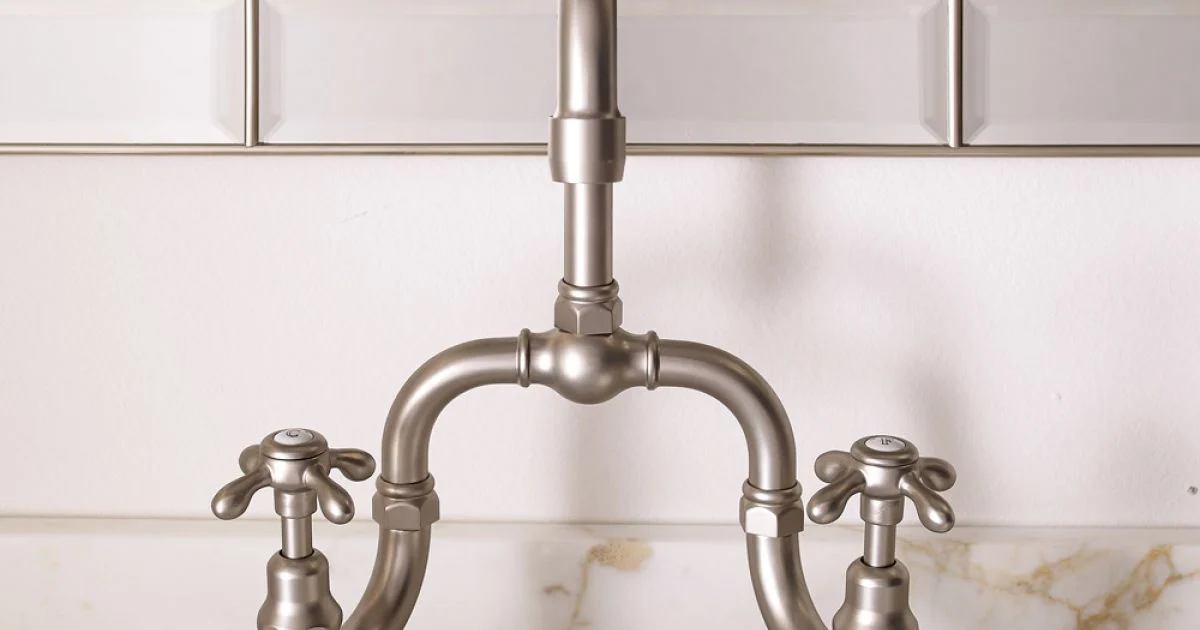Gruppo Miscelatore Vintage per Lavabo a Ponte in Ottone Made in Italy – Klarisa