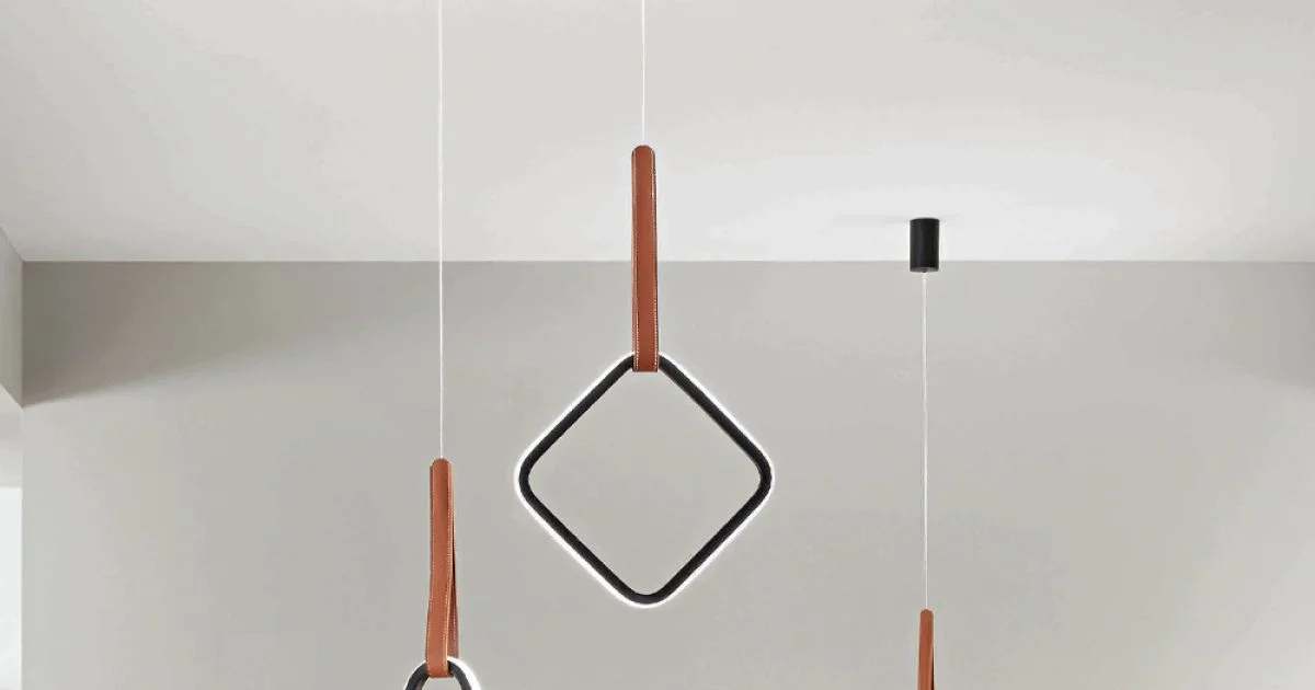 Lampada a Sospensione con Forme Geometriche e Dettaglio in Ecopelle - Cipresso