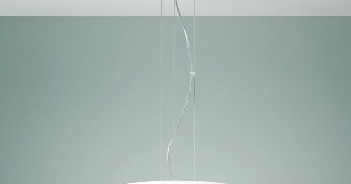 Lampada a Sospensione in Vetro Bianco Soffiato e Metallo Cromato - Ariana