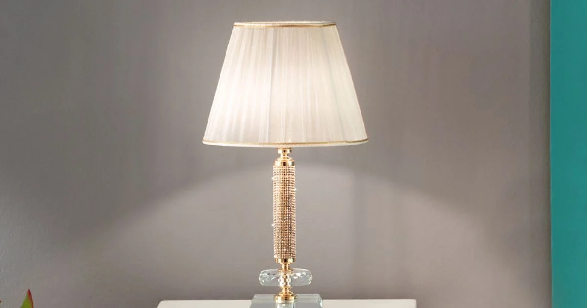 Lampada da Appoggio Classico in Metallo Oro, Cristallo e Paralume - Similo