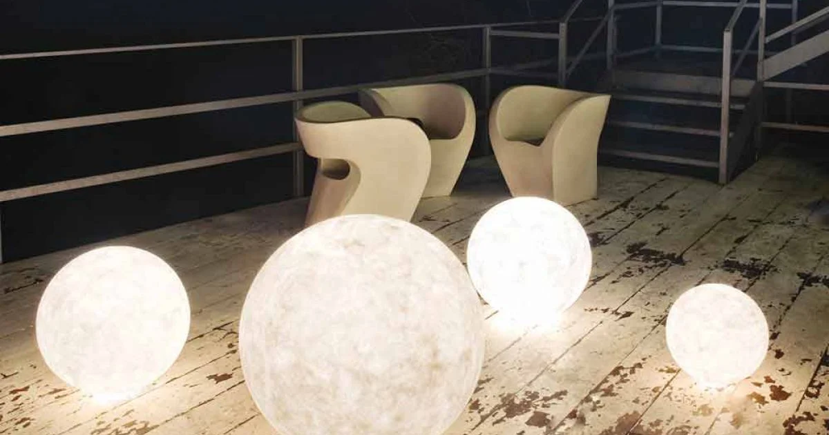Lampada da esterno da terra In-es.artdesign Ex.Moon in nebulite