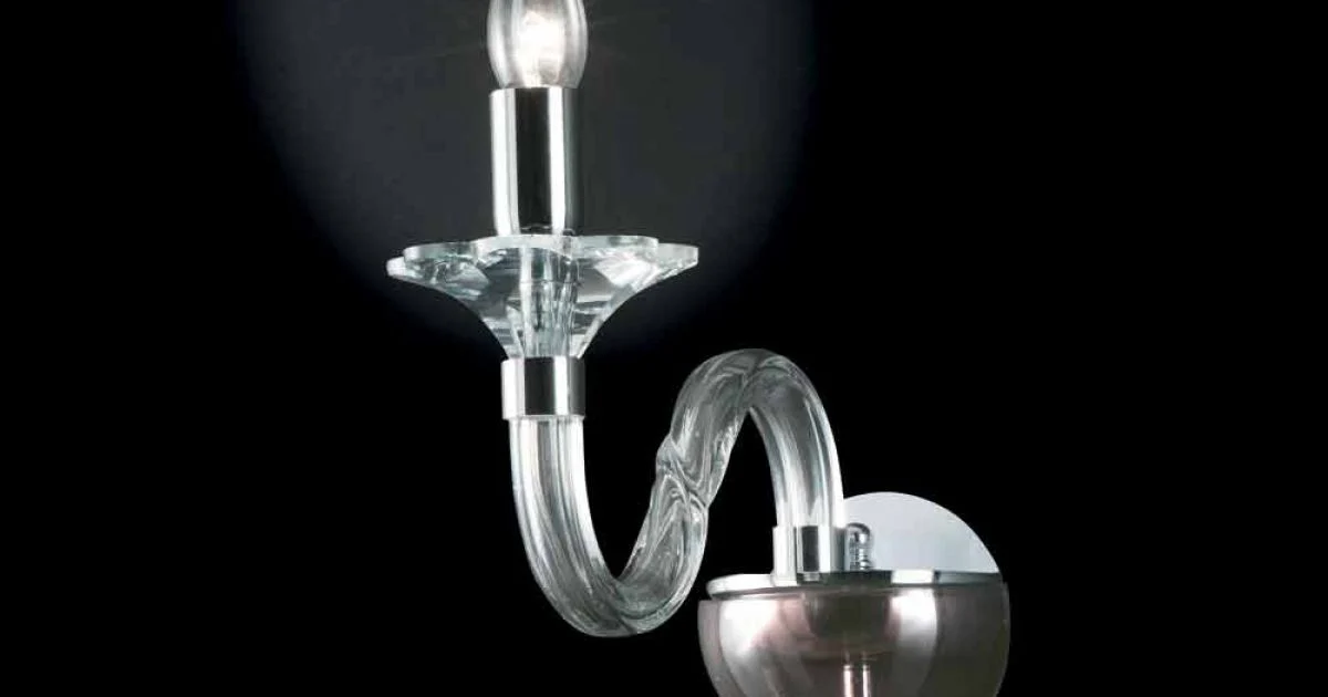 Lampada da parete di design in vetro e cristallo Ivy, made in Italy