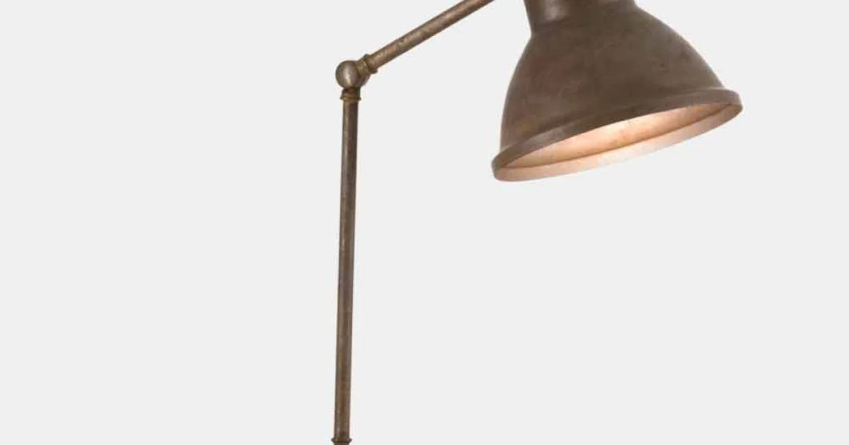 Lampada da Tavolo con Snodo in Ottone e Ferro Stile Vintage - Loft by Il Fanale