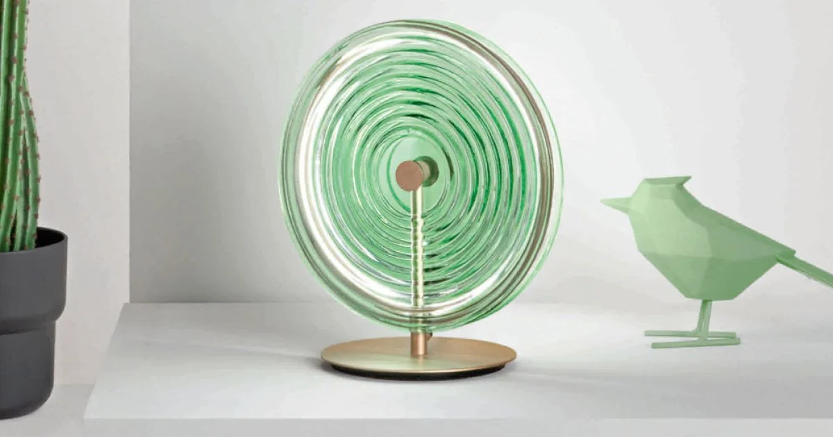Lampada da Tavolo in Metallo e Vetro Decorato a Righe Concentriche - Bagolaro