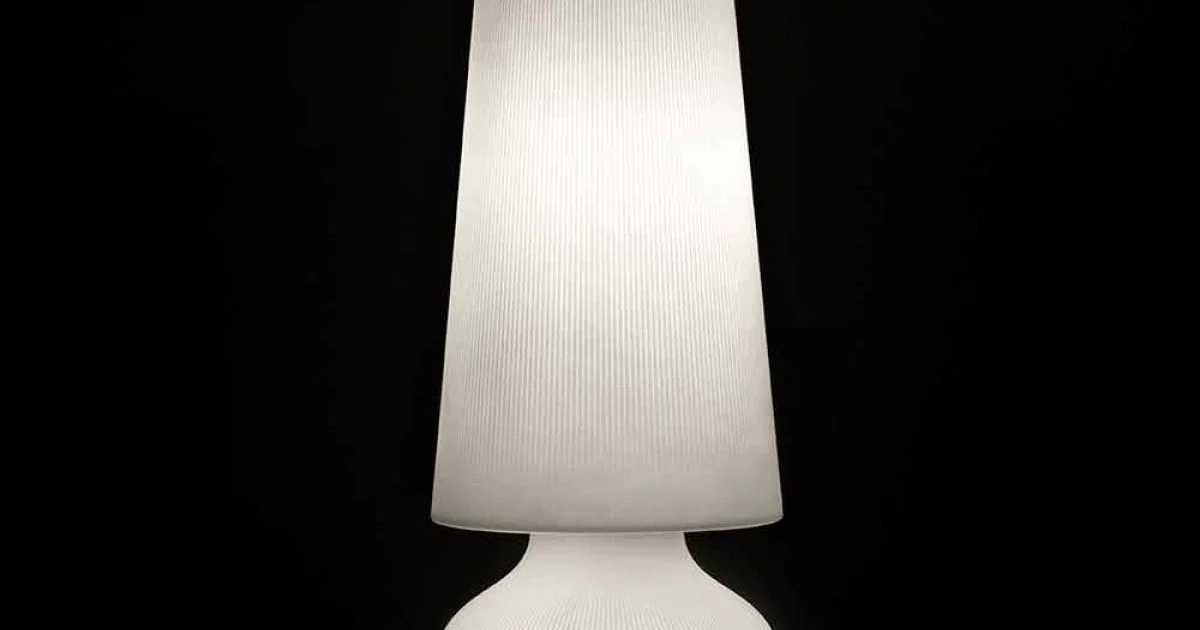 Lampada da Terra da Esterno con Struttura in Polietilene Made in Italy - Desmond