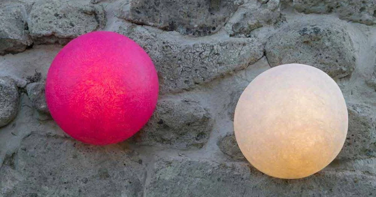 Lampada di design a muro In-es.artdesign Button in colorata nebulite