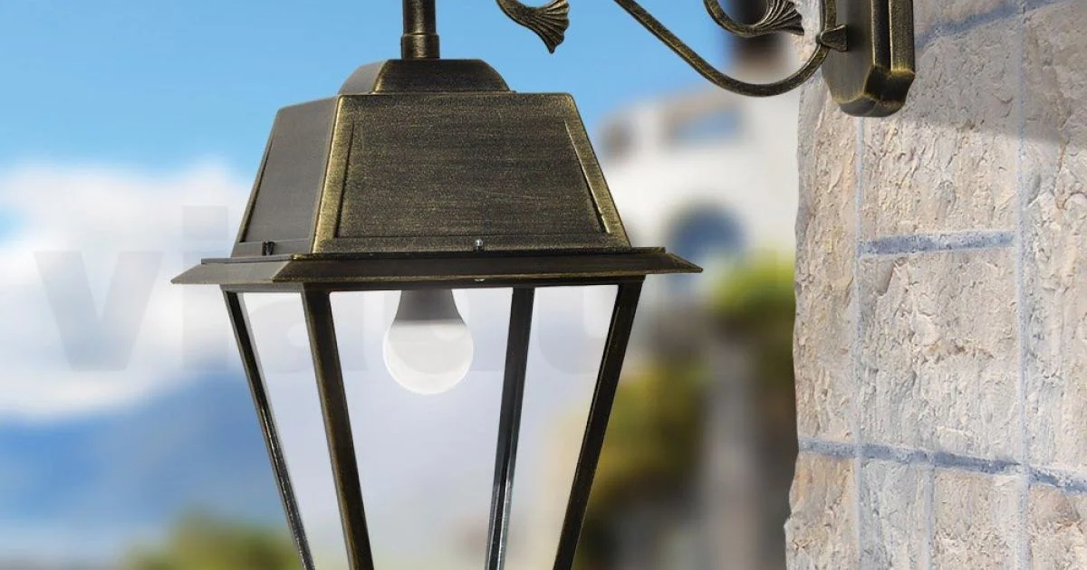 Lampada Muro per Esterno Stile Vintage in Alluminio Made in Italy - Doroty