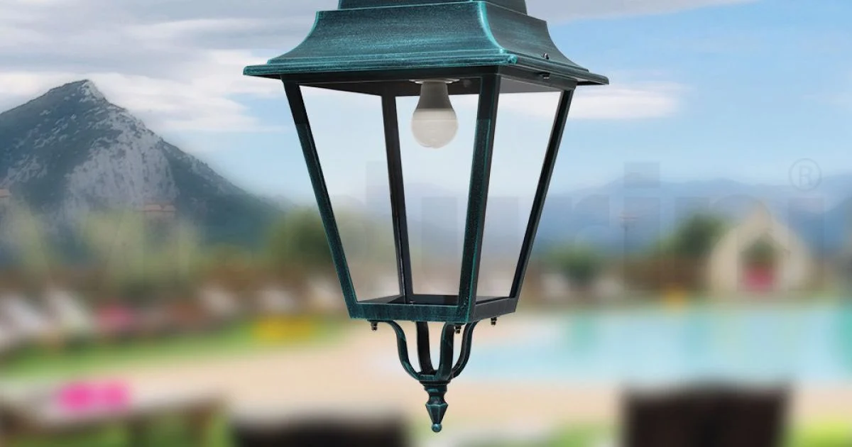 Lampada Sospensione da Esterno in Alluminio e Vetro Made in Italy - Bonaria
