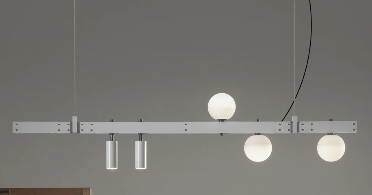 Lampada Sospesa Design Alluminio Bianco con Sfere Vetro e Faretti - Esodo