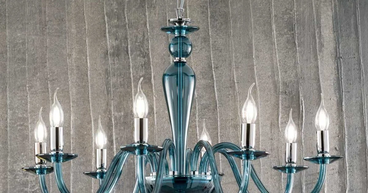 Lampadario Classico Artigianale in Vetro Italiano e Metallo - Oliver