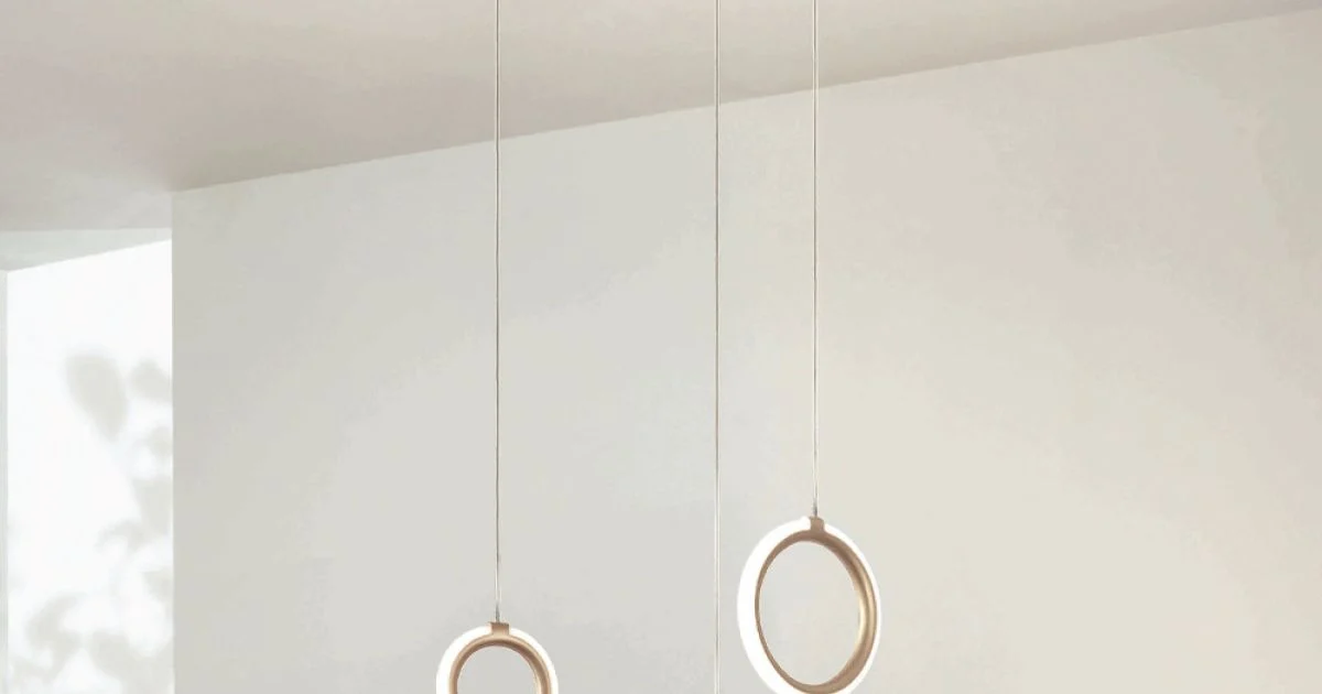 Lampadario con 3 Luci LED in Metallo Verniciato e Vetro Opzionale - Cedro