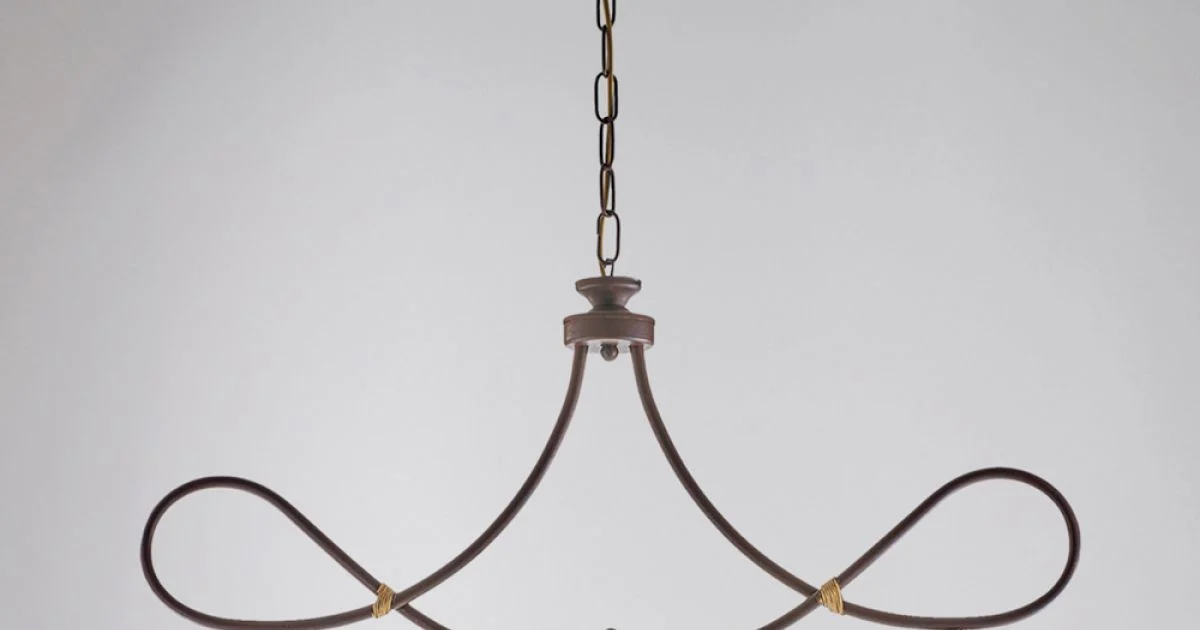 Lampadario in metallo e ceramica per interni eleganti – Eclisse