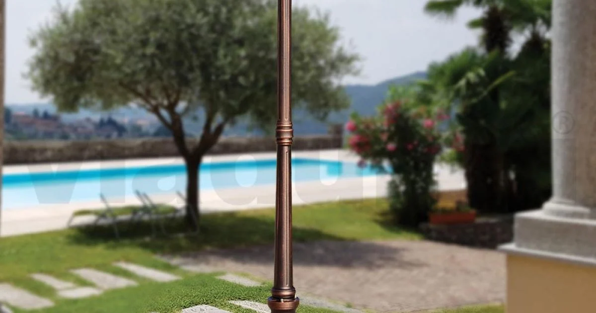 Lampione Alto 200 cm in Acrilico e Alluminio Nero Made in Italy - Trovanero