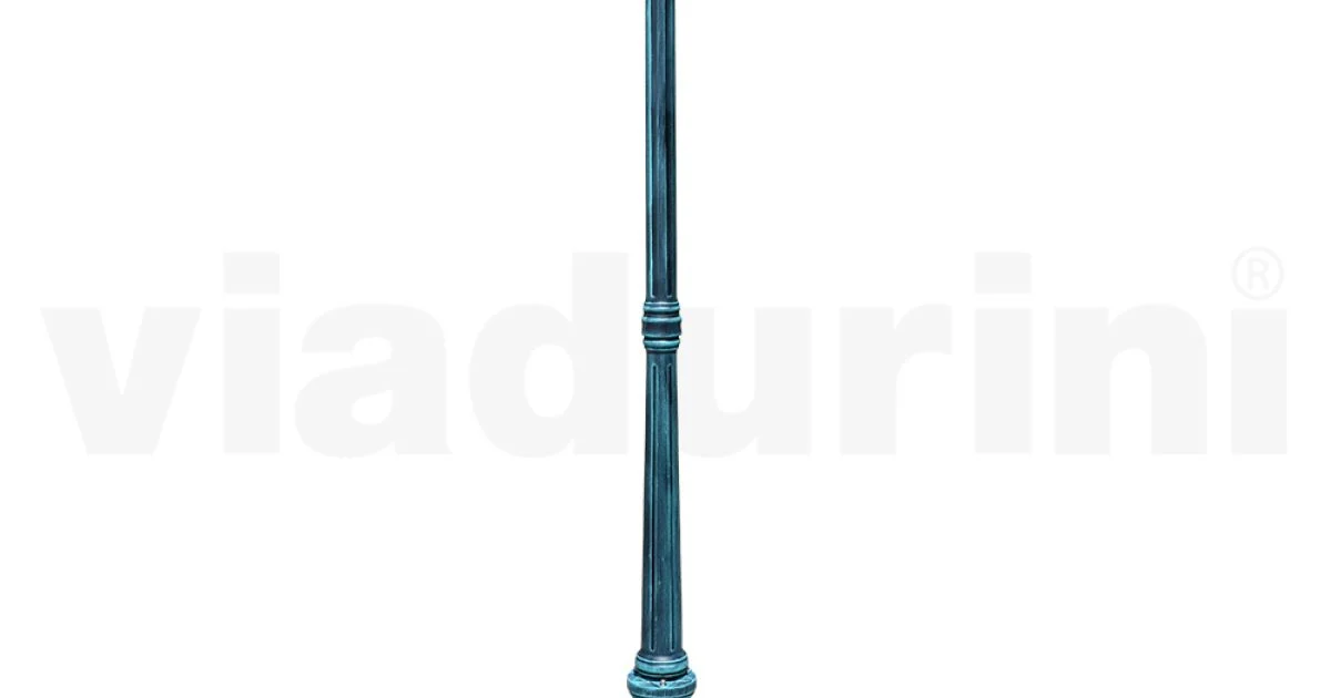 Lampione Alto 208 cm in Acrilico e Alluminio Nero Made in Italy - Trovanero