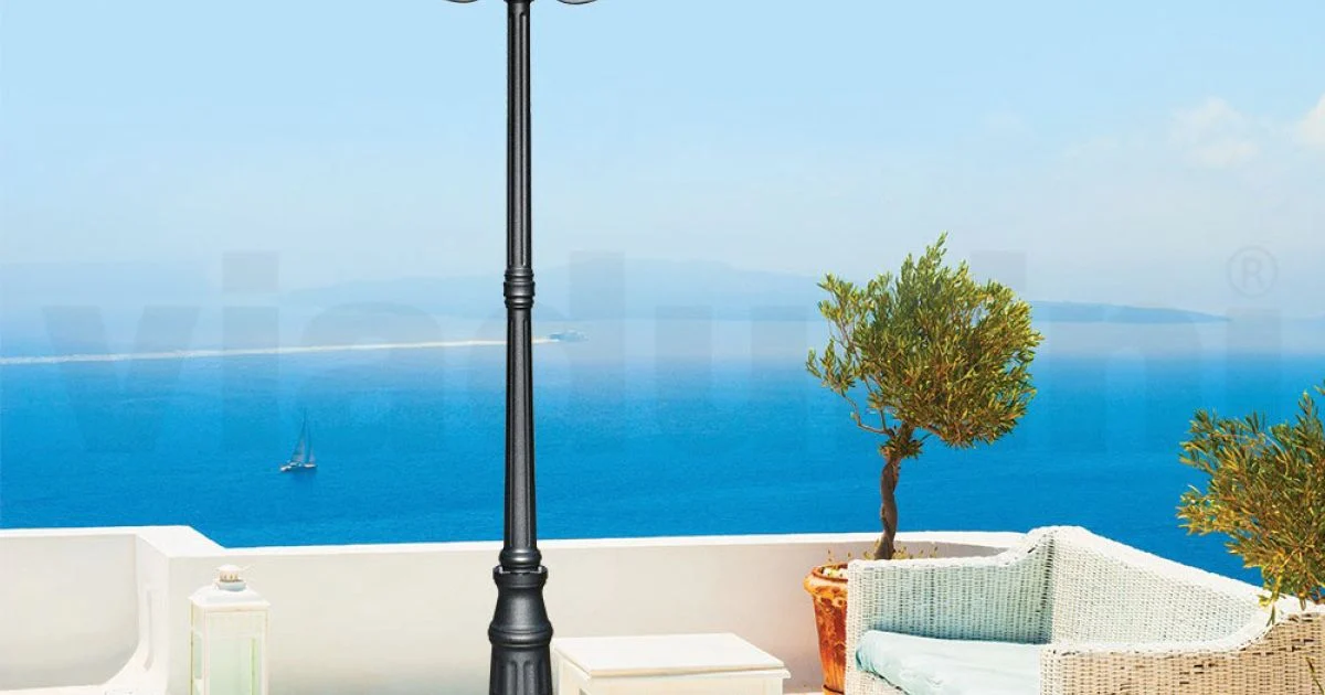 Lampione Alto 255 cm in Vetro e Alluminio Antracite Made in Italy - Scintilla