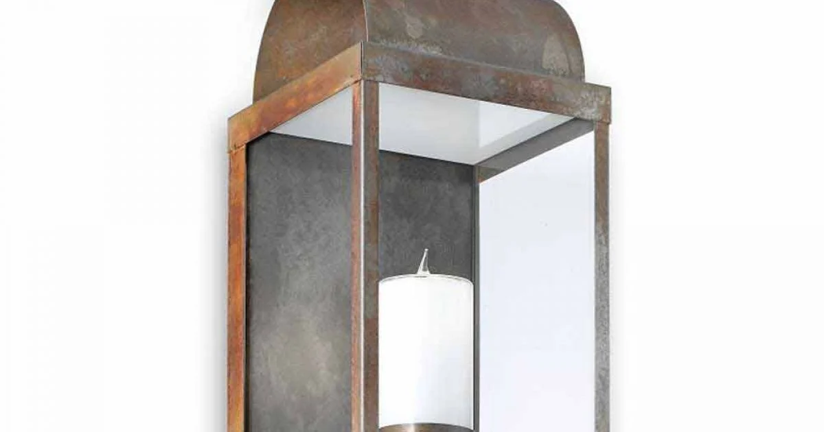 Lanterna da parete per esterno in ferro o ottone Il Fanale