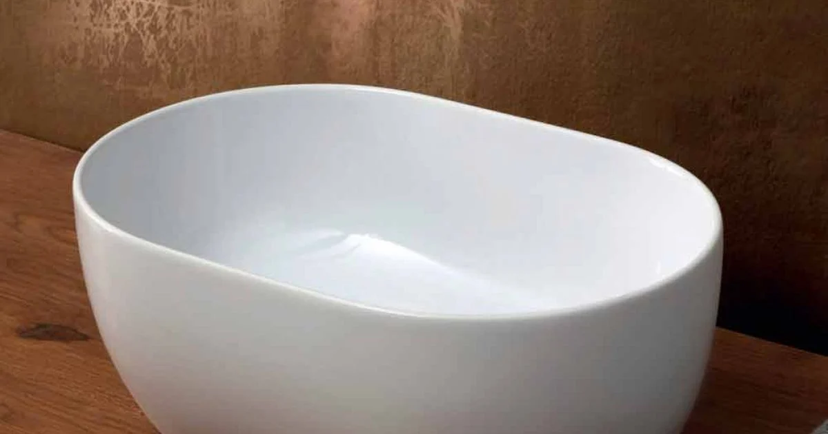 Lavabo 45x32cm in ceramica da appoggio made Italy Star, design moderno