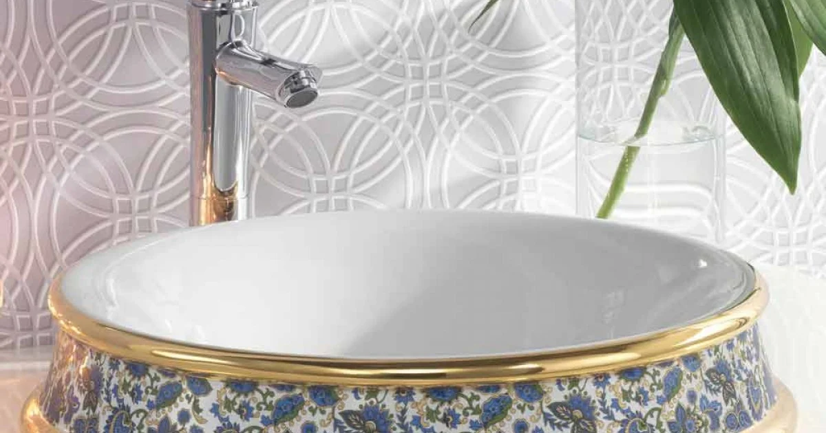 Lavabo bagno semincasso in fire clay e oro fatto in Italia, Manilo